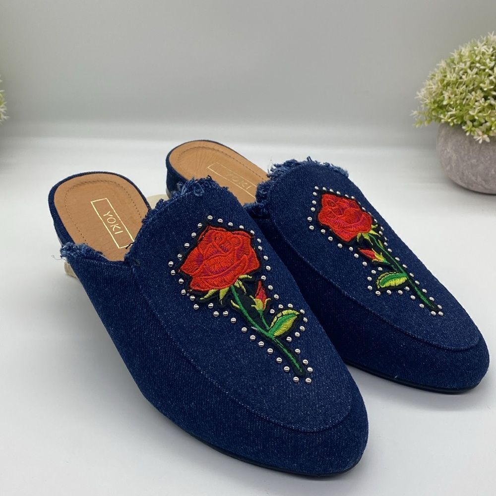 ✨ 🆕 ✨ Yoki Willas - 71 Embroidered Rose, Dark Denim, Frayed, Flat Mules✨